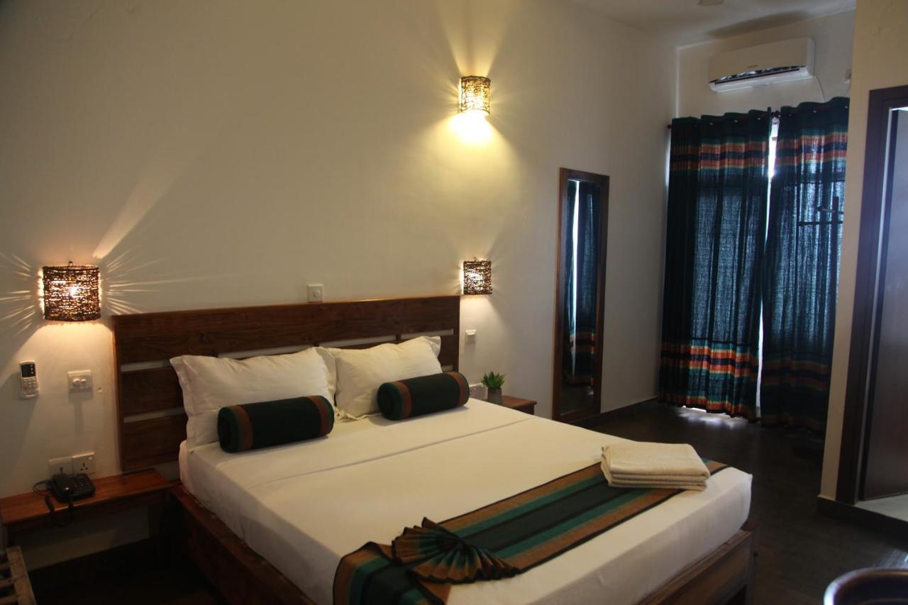 Hotel Bay Vista Arugam Bay Exterior foto